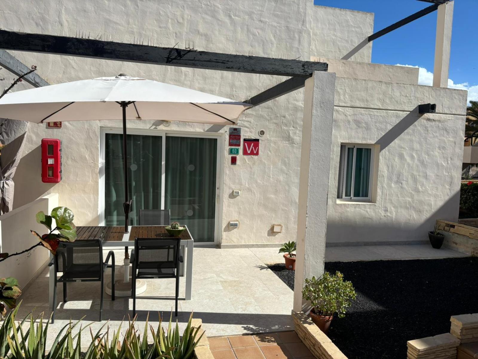 Corralejo Suite Pool & Gardens - Alisios Playa ภายนอก รูปภาพ